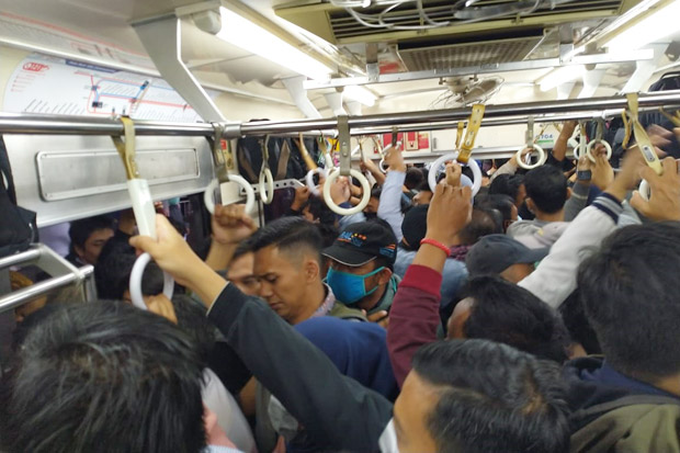 Corona Serang RI, Pengguna Transportasi Massal: Biasa-biasa Saja