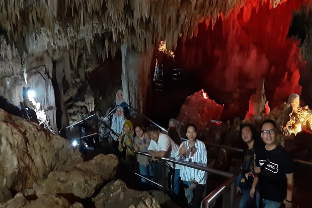 Misteri Tujuh Ruang di Goa Gong, Ada Sumber Air Obat Awet Muda