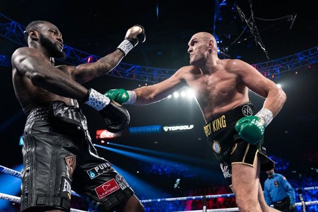 Anthony Joshua vs Tyson Fury, Siapa Raja Kelas Berat Sejati?