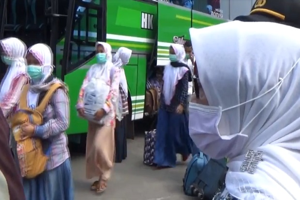 Ribuan Santri di Jombang asal Zona Merah Corona Dipulangkan