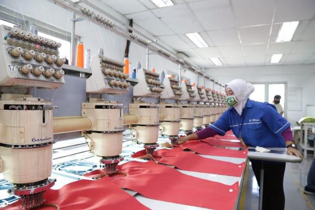 Kemnaker Beri Insentif 1000 Korban PHK sebagai Pasukan Penyemprot Desinfektan Covid-19