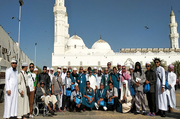 TIFA Jaya Abadi - Sarana Wisata Iman Siapkan Umrah dan I'tikaf Plus Lebaran
