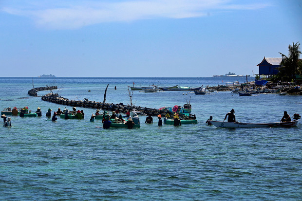 Cerita Foto: Rehabilitasi Terumbu Karang Pulau Bontosua