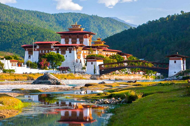 Bhutan, Negara Makmur dan Bahagia Karena Mencintai Hutan